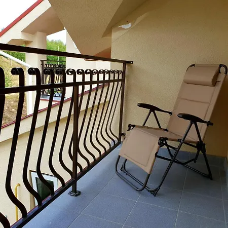 Tirol Inn *